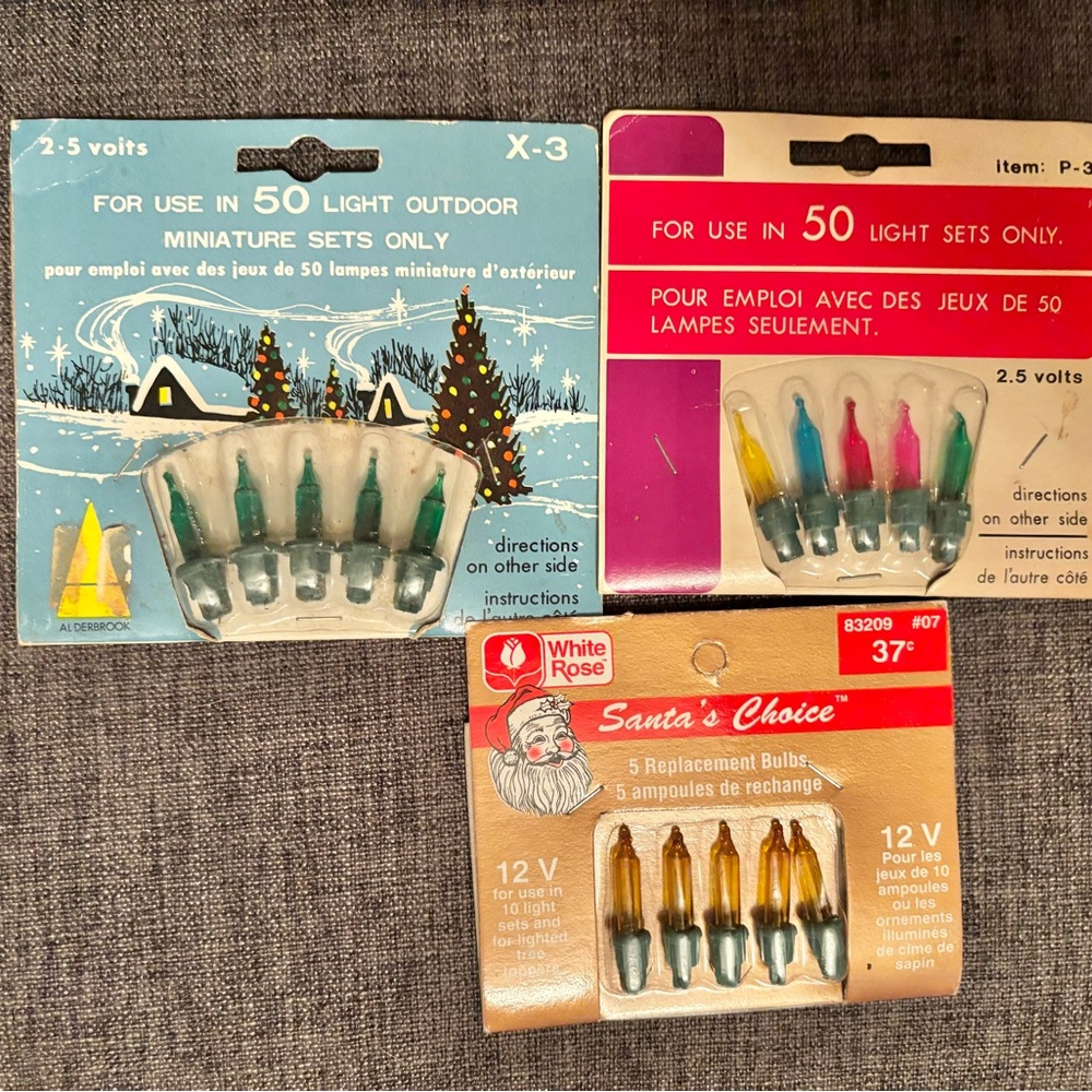 Vintage Christmas Light Bulbs Set Miniature Replacements New in Package